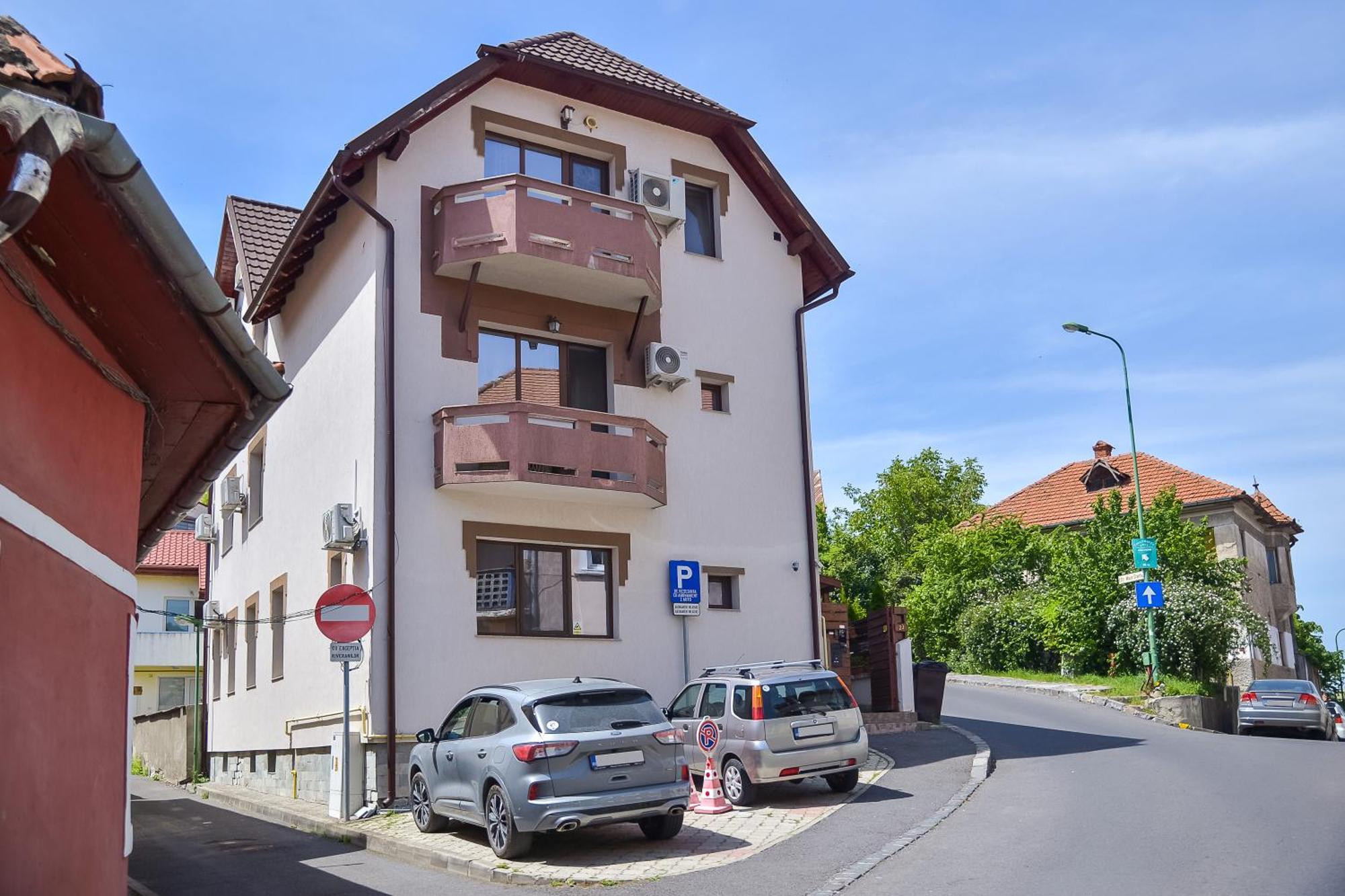 Buzoianu Residence By Holztreppe Braşov Extérieur photo